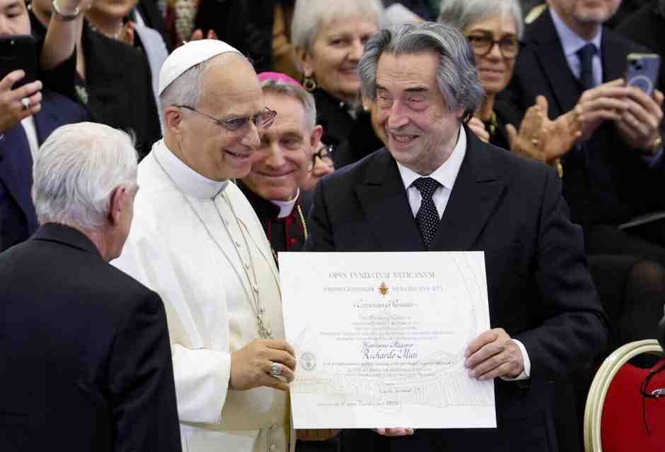 Riccardo Muti riceve il Premio Ratzinger 2025
