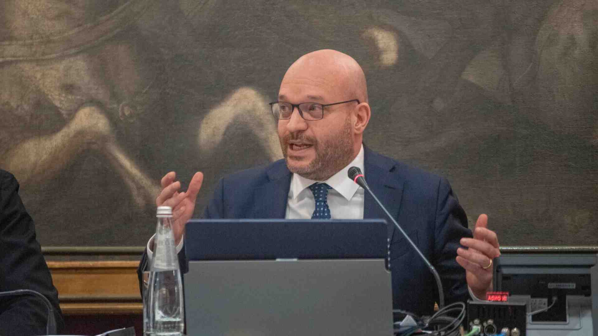 Fontana fa il non salviniano su Putin