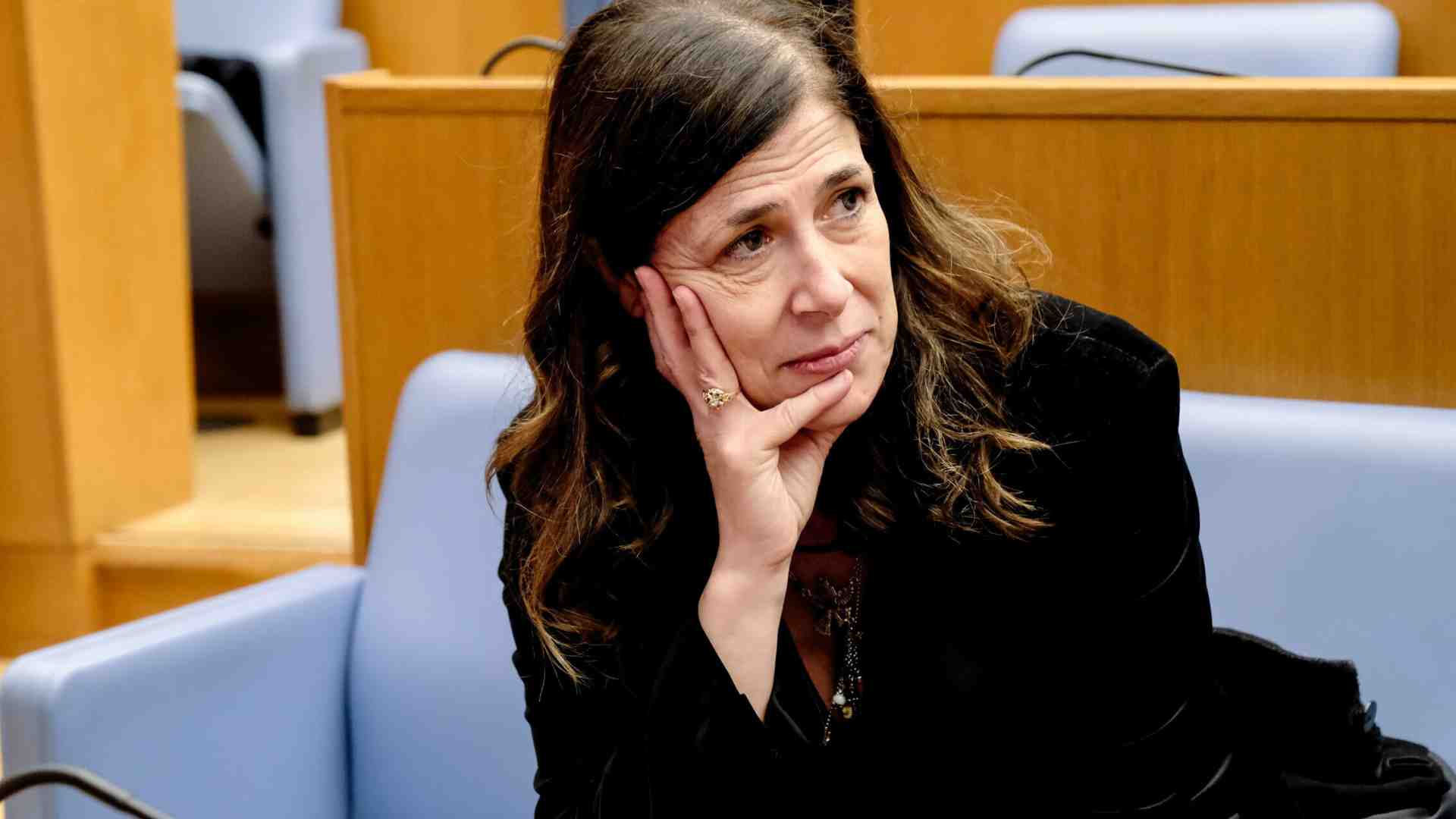 Todde con la sua battaglia alle rinnovabili è lo specchio di una sinistra autolesionista