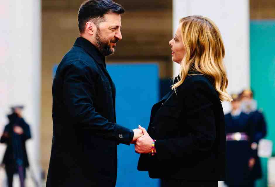 In una nota il partito di Meloni rimarca l’asse con i Volenterosi e l’adesione dell’Ucraina alla Ue