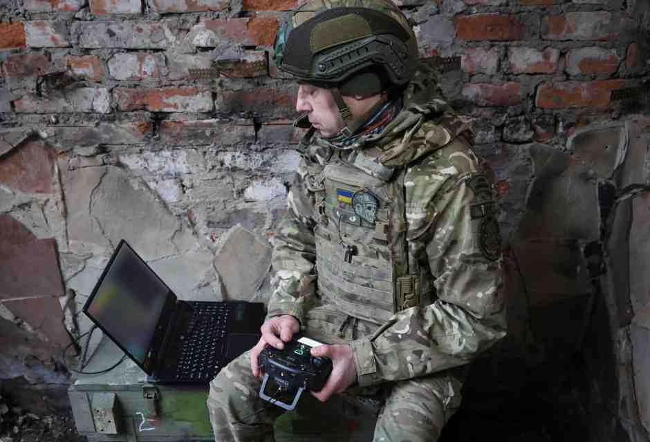 Ci vuole la creatività letale di Kyiv per sfasciare un sottomarino russo