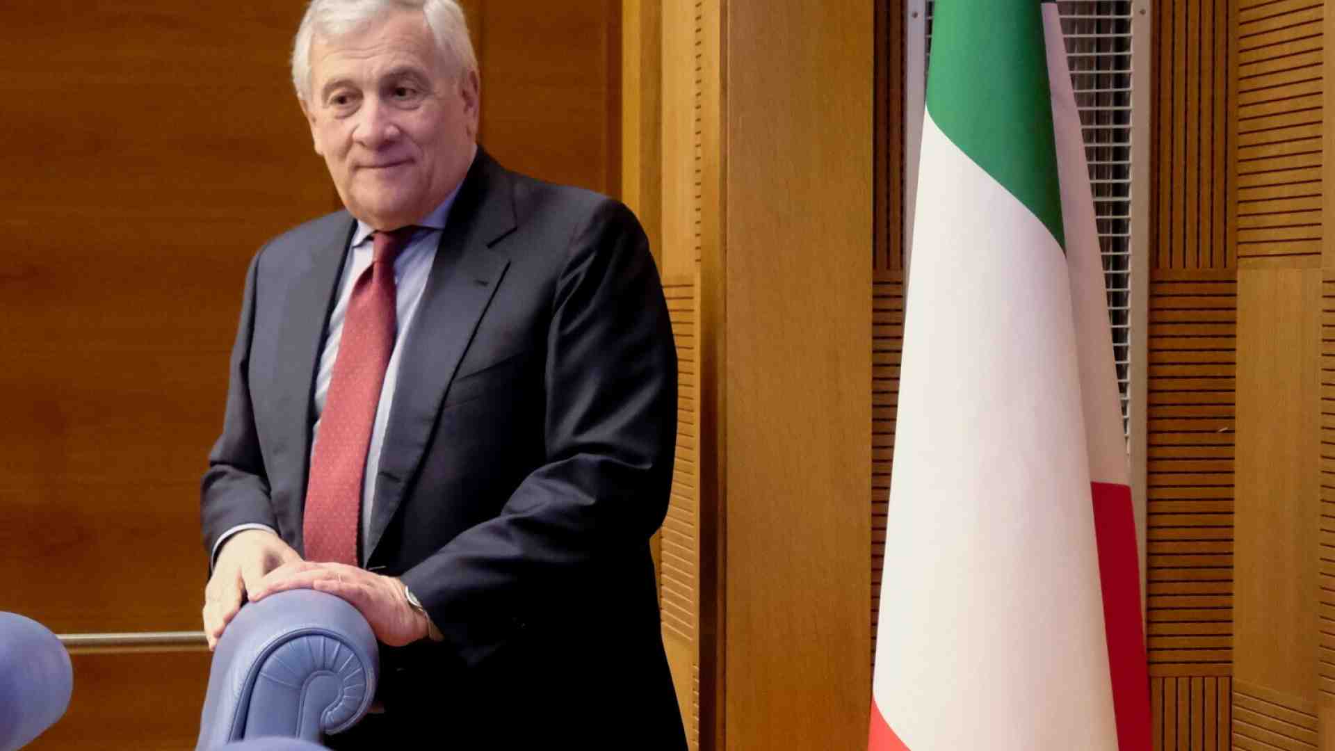 Tajani vede Marina Berlusconi. Il ministro: "Occhiuto? Non ho nemici. Facciamo il Congresso"