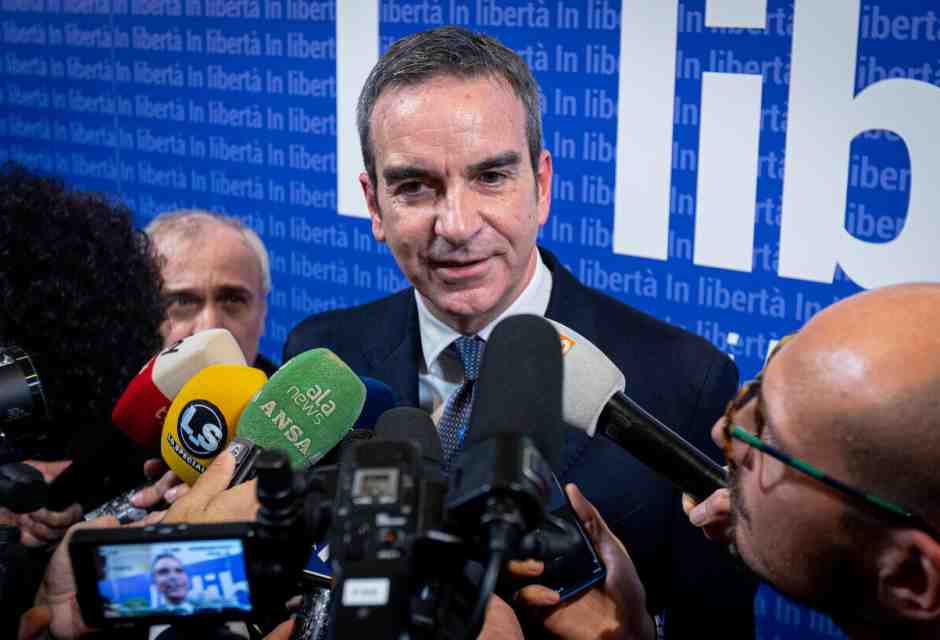 Occhiuto la “scossa”. Nasce la (non) corrente del governatore. Tajani: "Il partito è aperto"