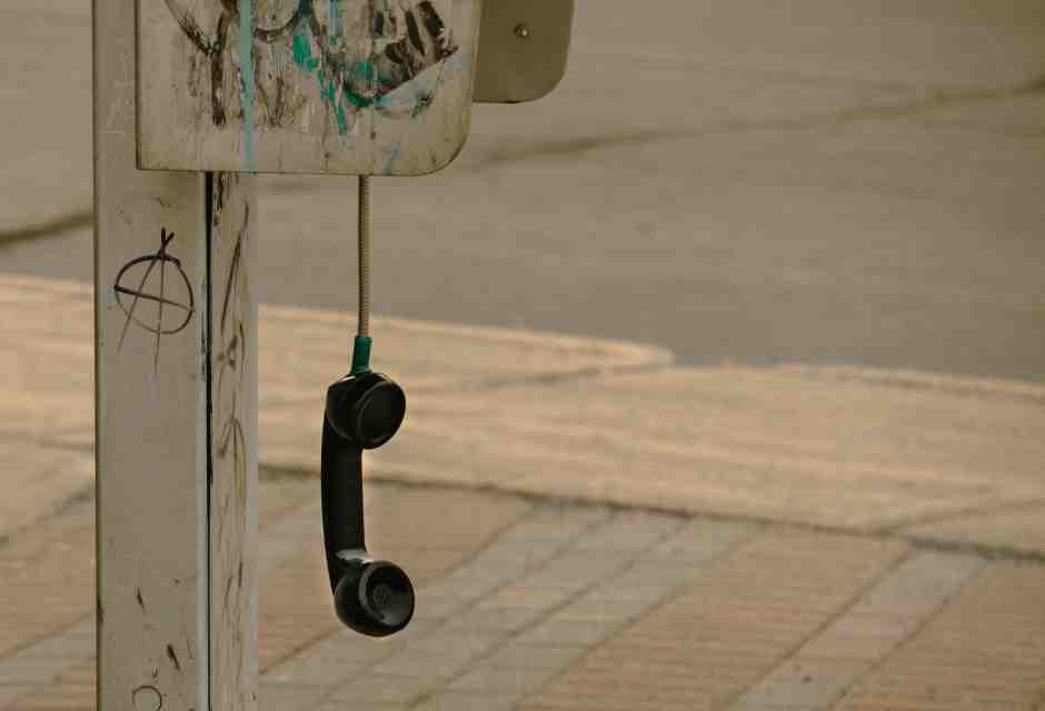 Tre cifre contro il telemarketing invadente. Il "codice" Agcom contro molestie e truffe telefoniche