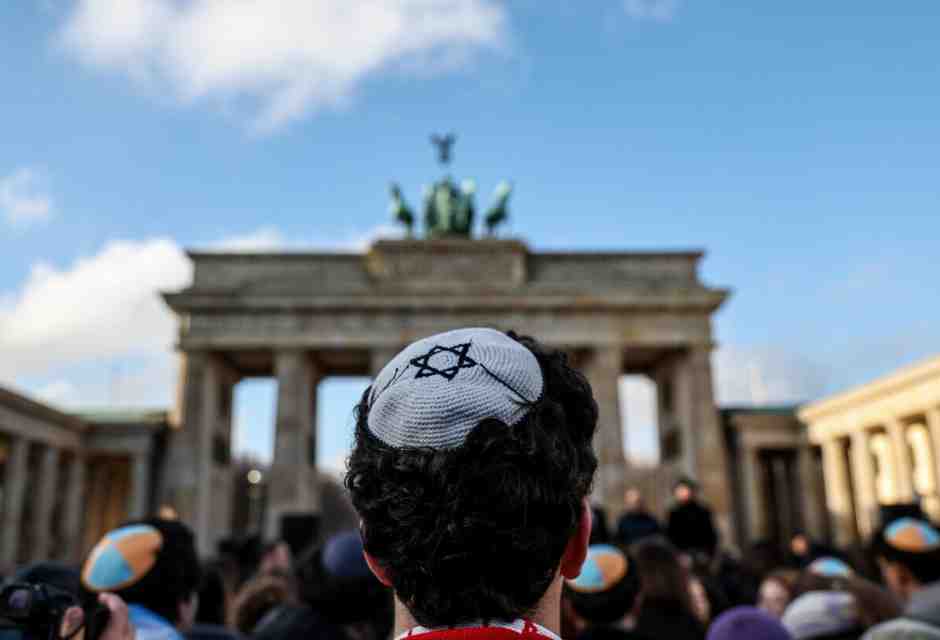 Strage ebraica e doppia morale