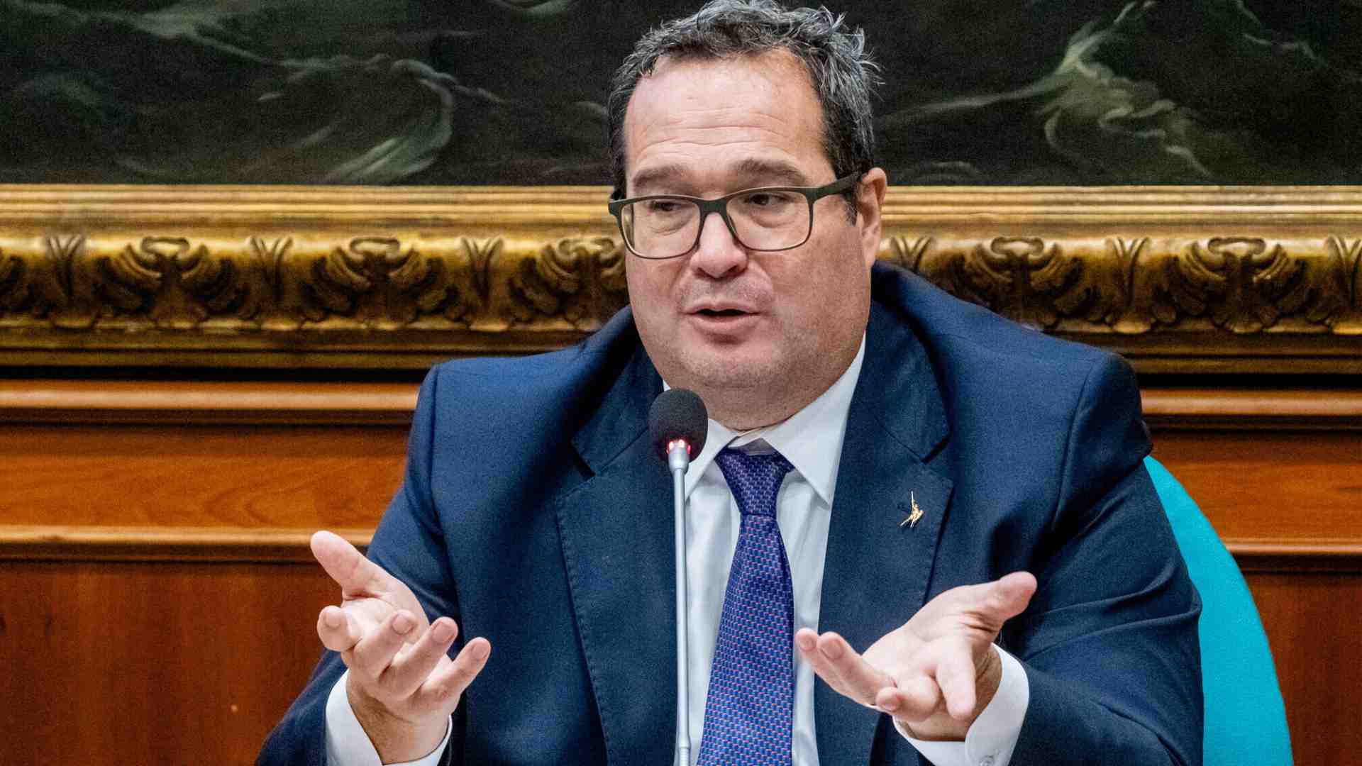 “Pensioni? Colpa dei tecnici. Mai pensato di alzare l’età”, dice Durigon, mentre la manovra approda in Senato