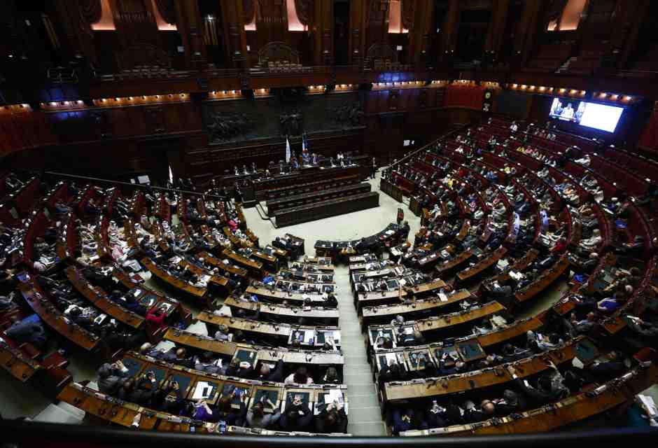 Sulla manovra il Parlamento si fa sentire, ma in direzioni politicamente ingestibili