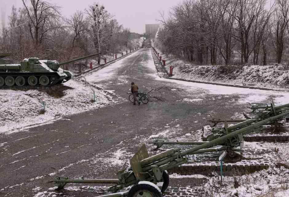 Né colloqui né tregue di Natale. Mosca è ferma alle bombe contro Kyiv