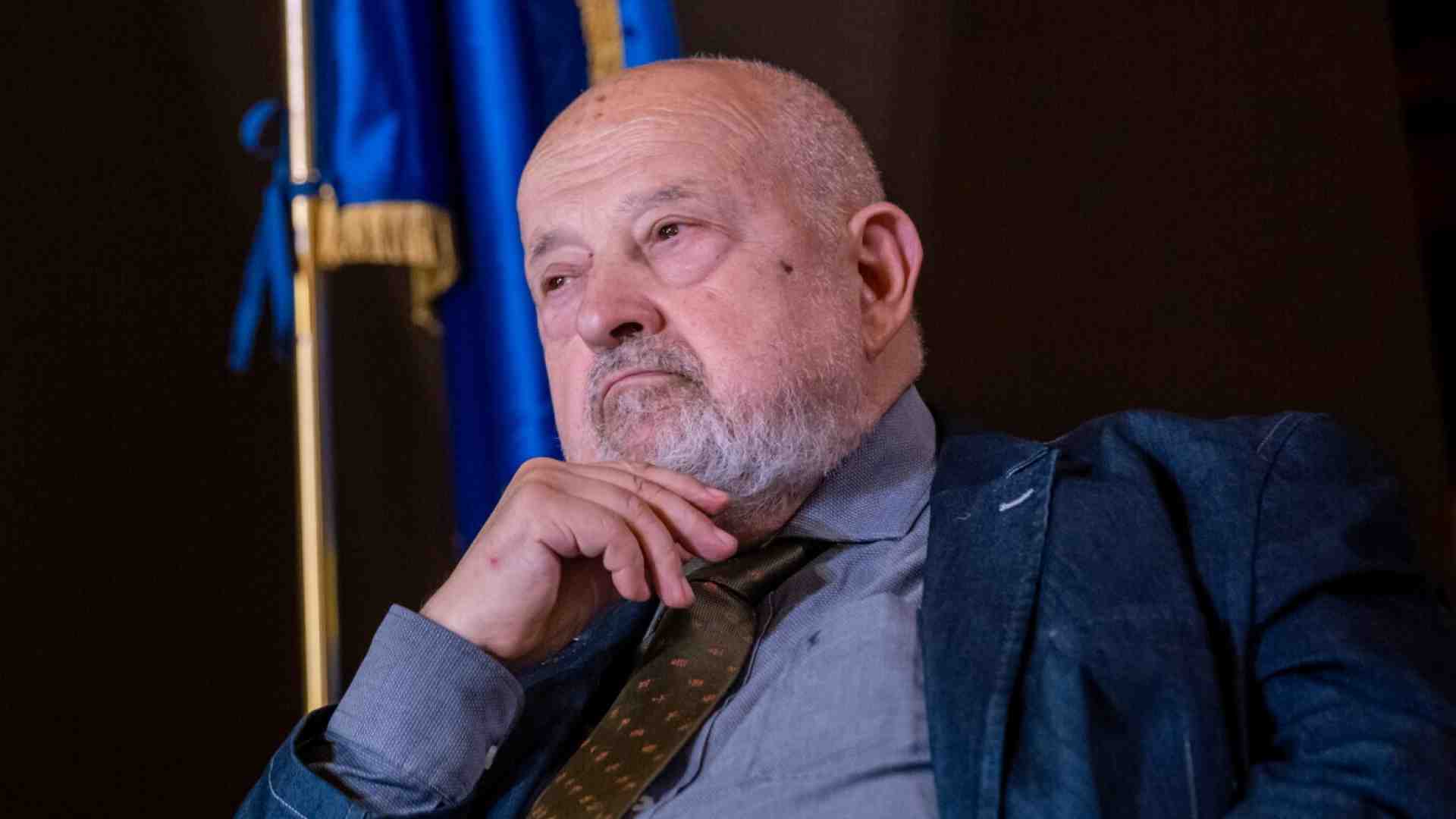 Cardini: “A destra leggono quasi solo Tolkien. Veneziani ha ragione”