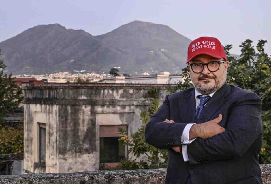 Il San Carlo di Genny Sangiuliano: l'ex portavoce nominato all'ufficio stampa. L'irritazione di Manfredi