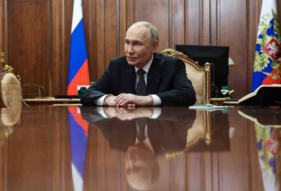 Ex funzionari della sicurezza ci spiegano perché il muro negoziale di Putin non è cambiato dal 2022