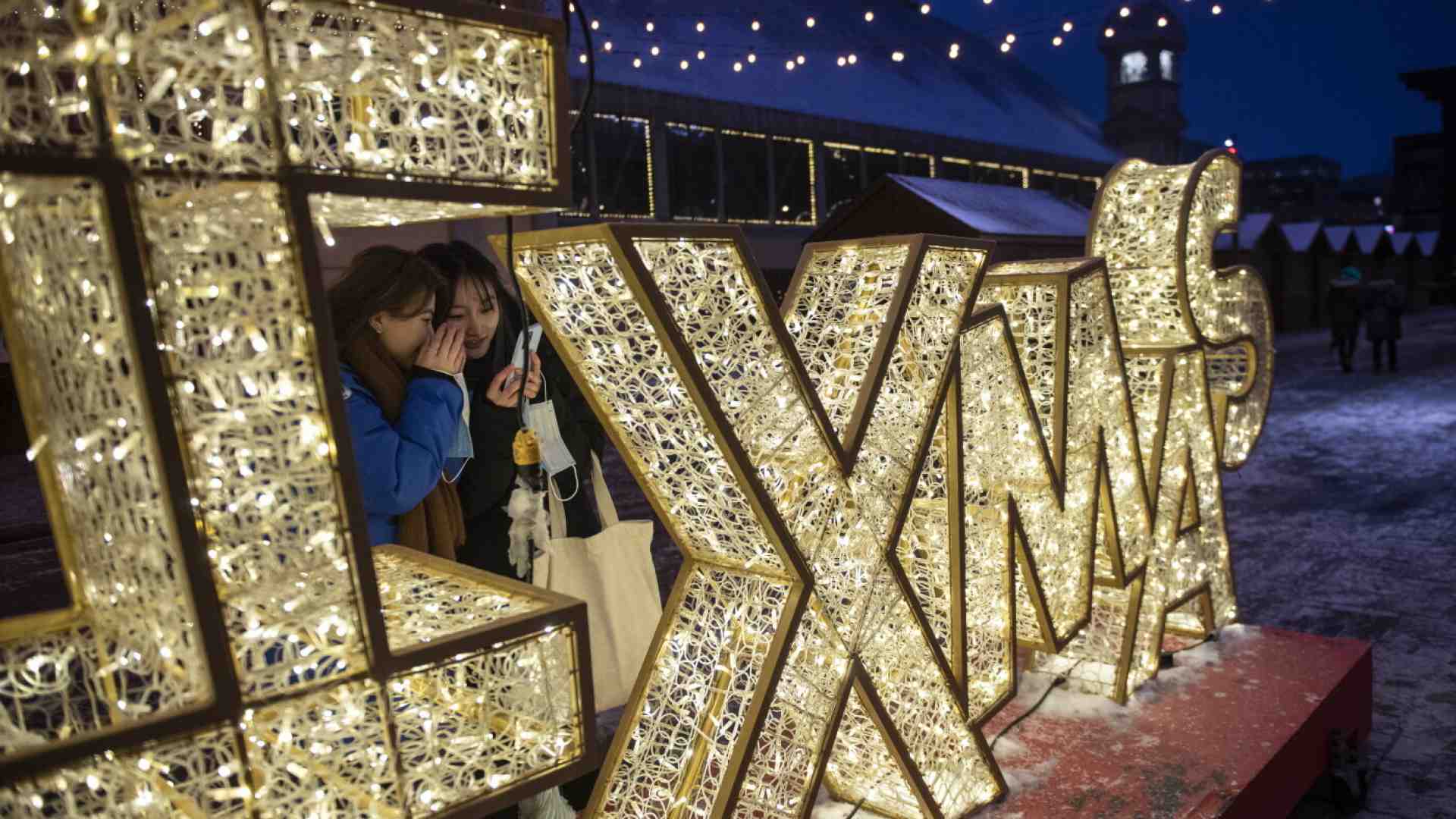 L’intelligenza artificiale ci ruba l’amore (anche divino) dalle canzoni di Natale