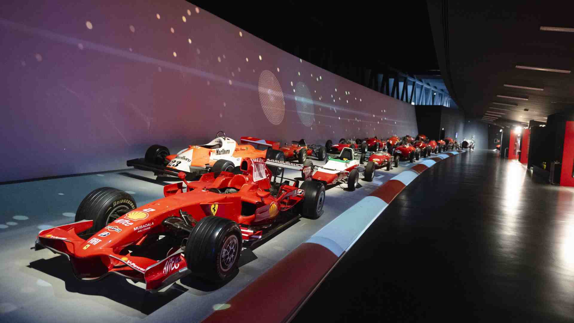 Quando il Cavallino è fatto in casa. In mostra a Torino quindici anni di Centro Stile Ferrari