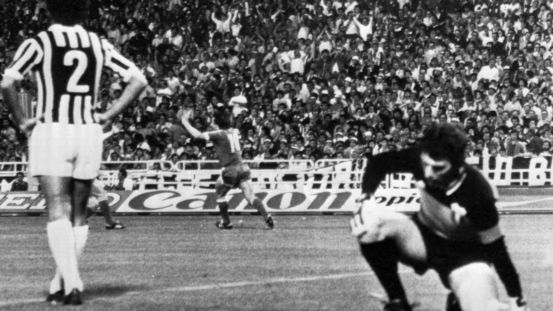 Lo stile Juve era anche il lutto per un ex re in esilio