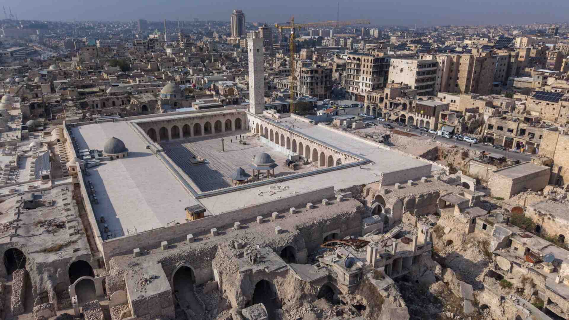 Scontri ad Aleppo. S’avvicina la scadenza per riunire le Sdf a Damasco