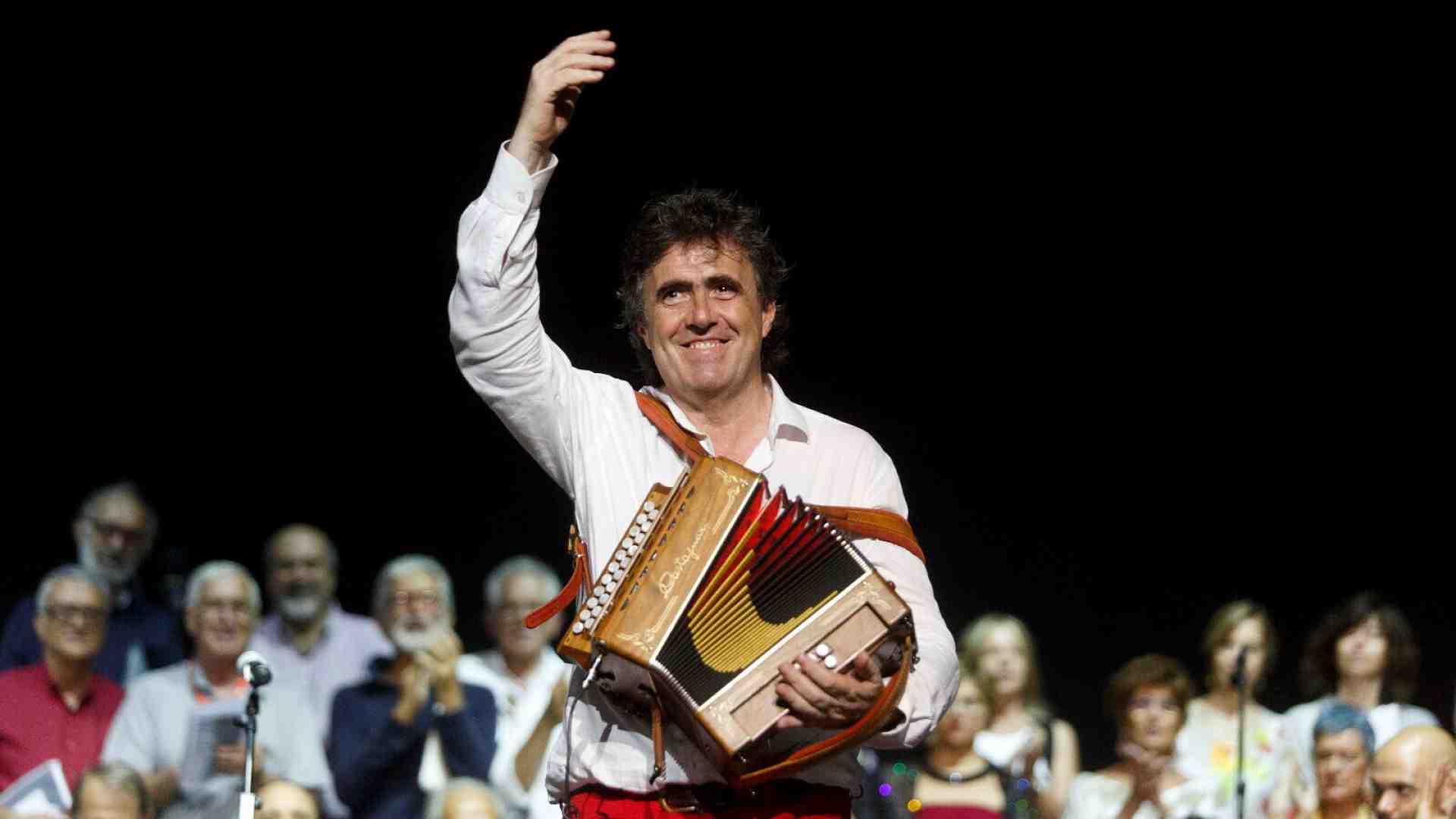 Ambrogio Sparagna: “‘Tu scendi dalle stelle’ è un canto di resistenza”