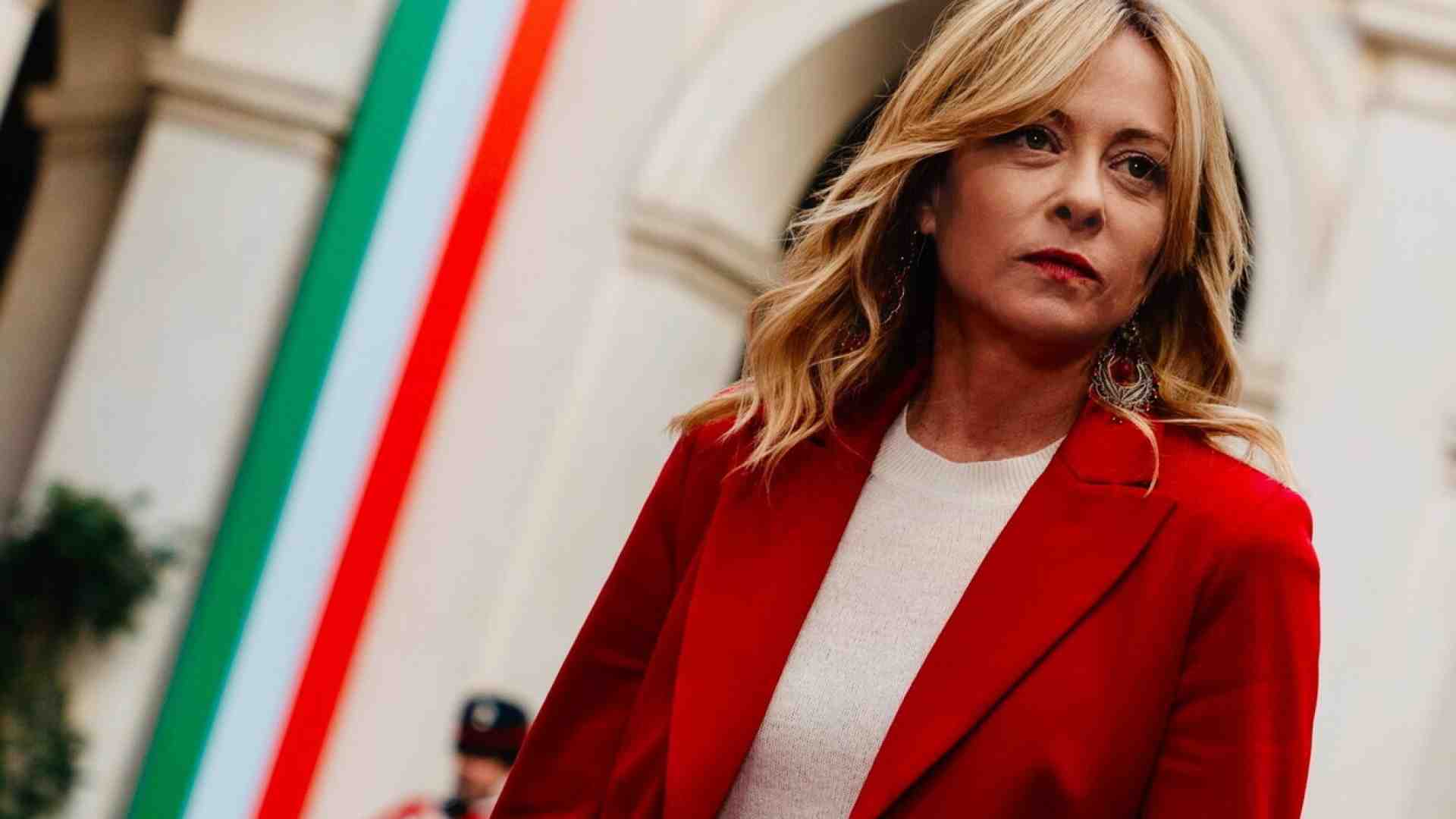 Erogata l'ottava rata del Pnrr da 12,8 miliardi all'Italia. Meloni: "Siamo capofila in Europa"