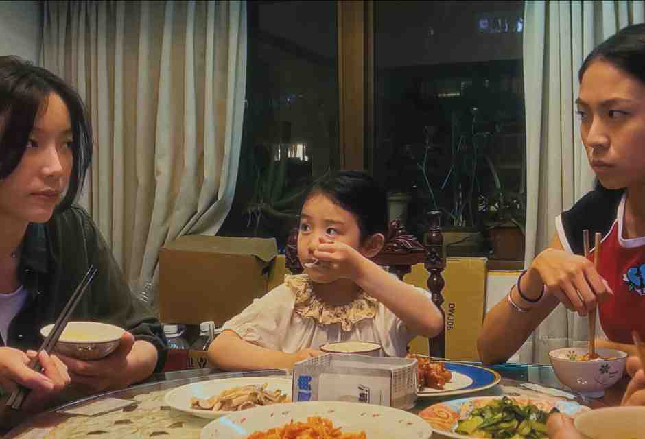 La lotta di una bambina taiwanese contro "la mano del diavolo" in un film
