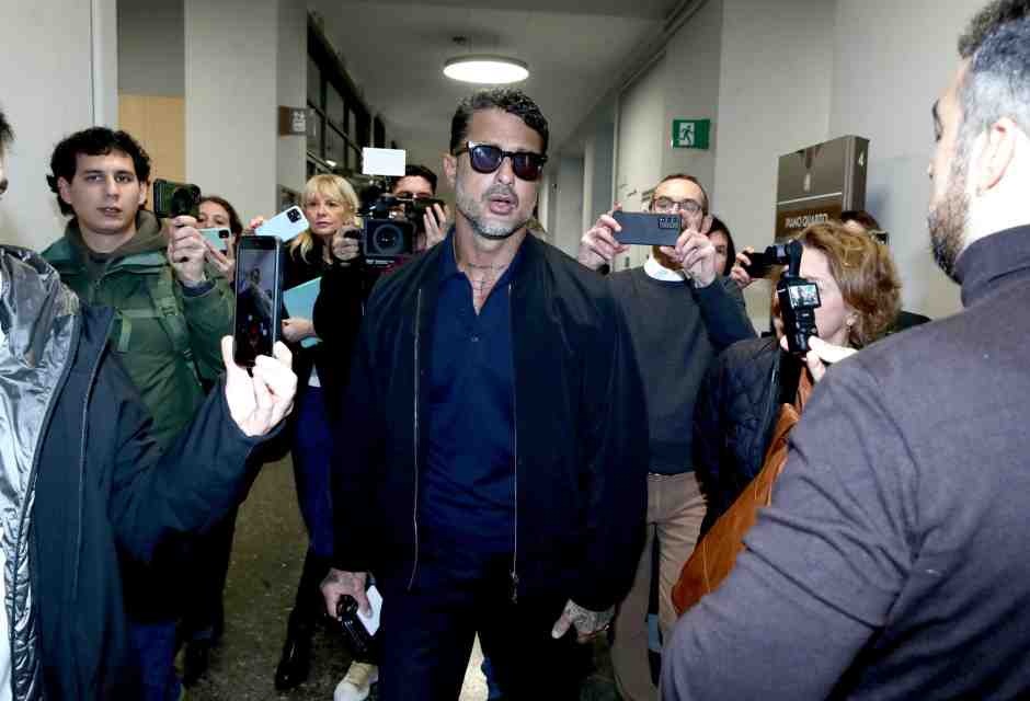 Perché su Fabrizio Corona saltano tutte le nostre categorie di giudizio