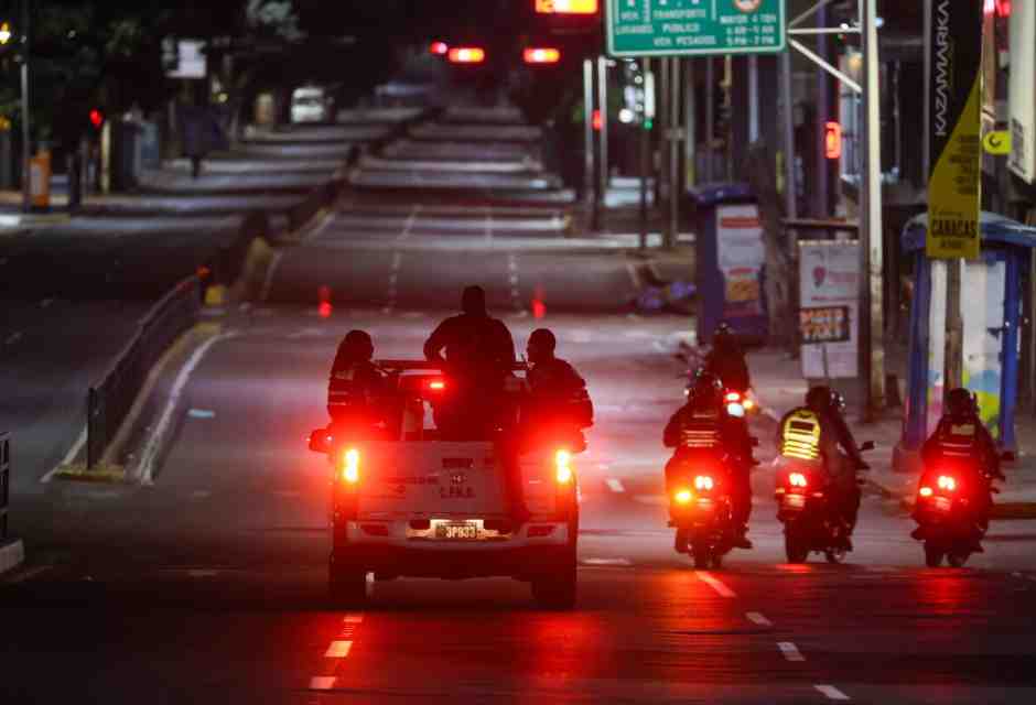 "L’America latina è divisa a metà. Putin ha sacrificato Maduro per l'Ucraina". Parla Andrés Malamud