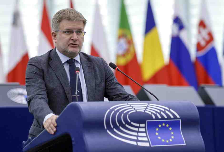 Fidanza (FdI): “Inspiegabile un’eventuale azione Usa contro la Groenlandia"