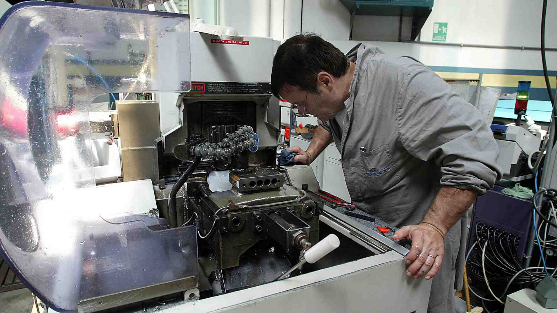 L'occupazione raggiunge il tetto: "Senza crescita non potrà aumentare", dice Del Conte (Bocconi)