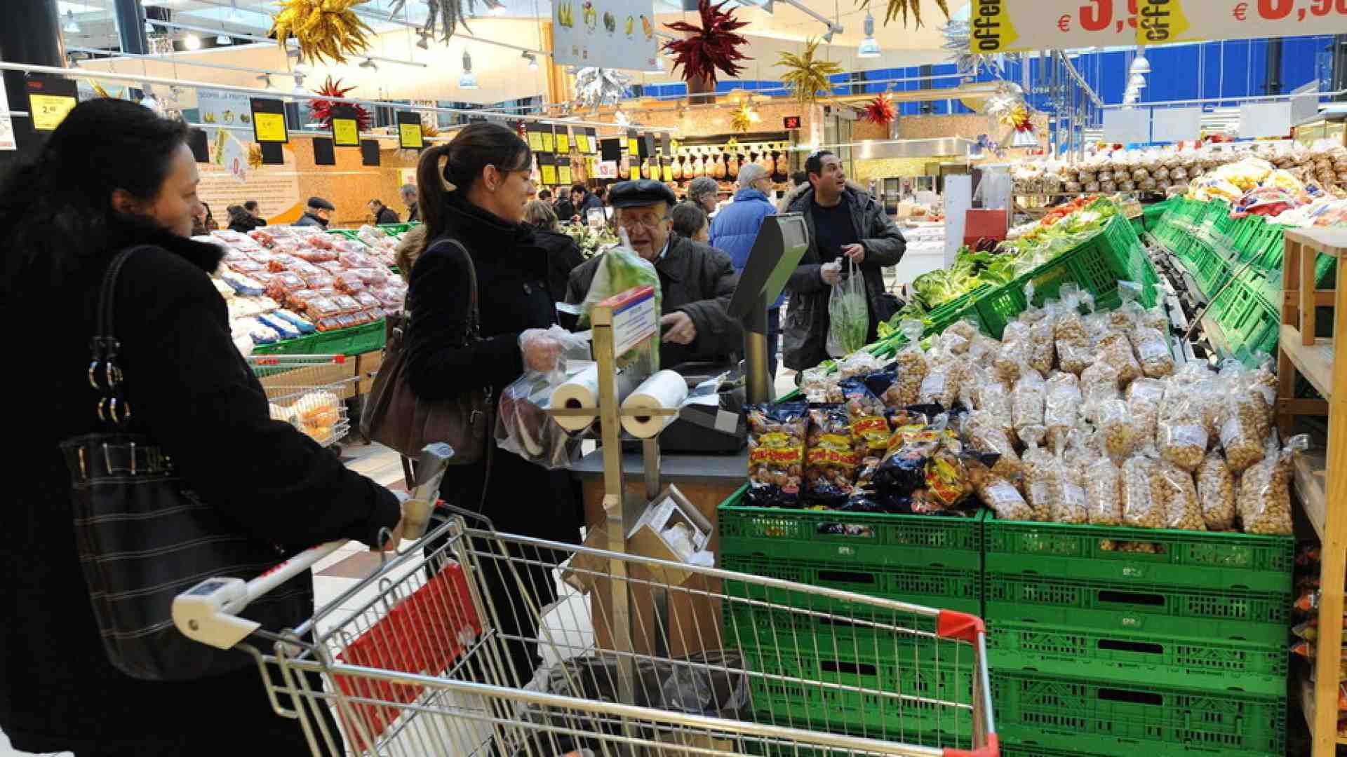 Sia benedetta la povertà (della Coop)