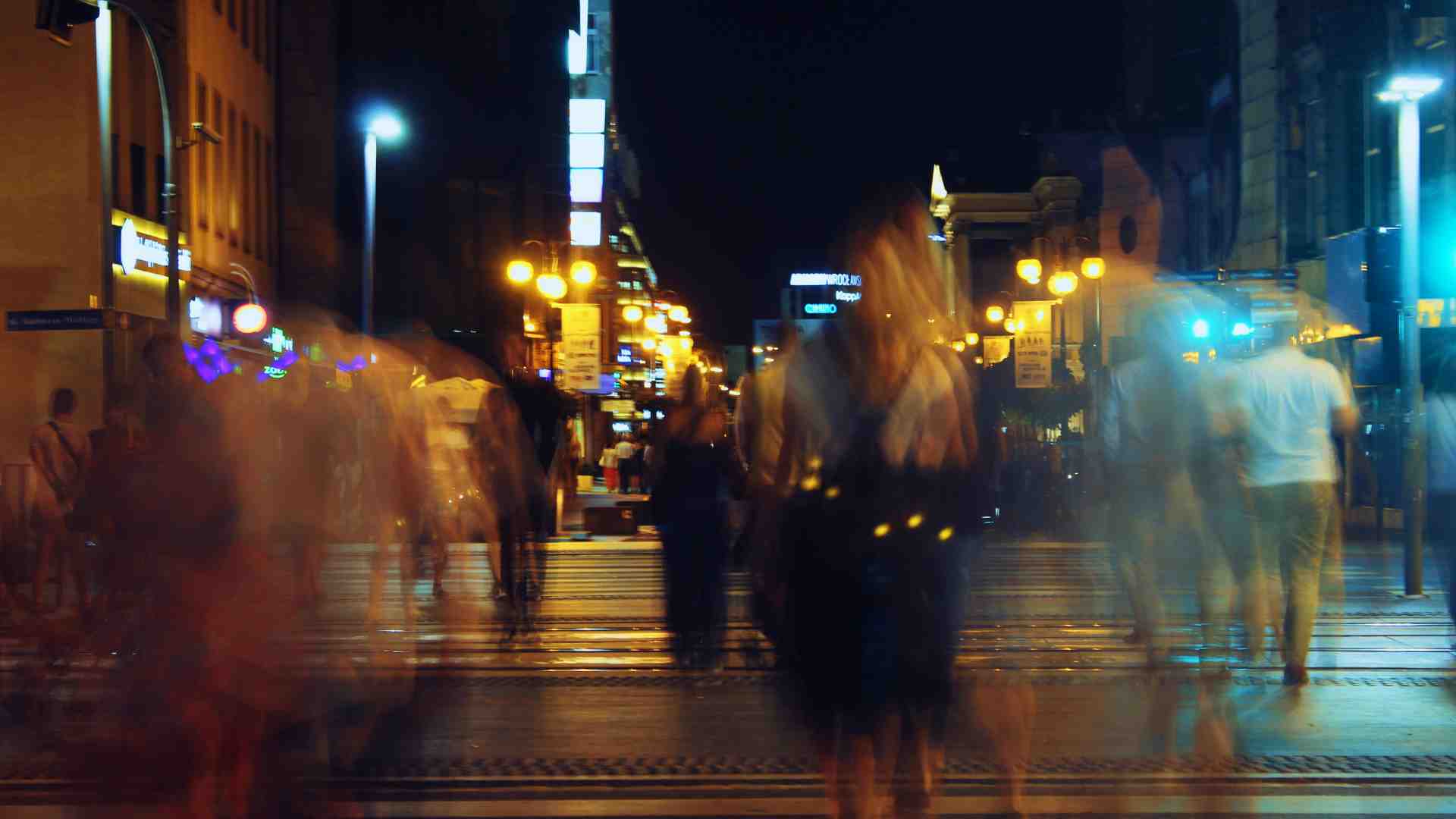 Manuale aggiornato di semplici regole per sopravvivere a questo 2026