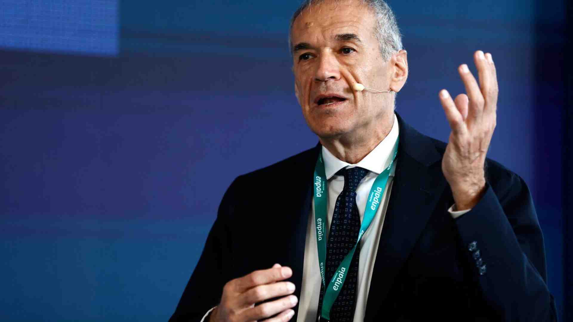 Cottarelli ci spiega perché il piano casa Meloni regge (forse) solo con l’aiuto dell’Ue