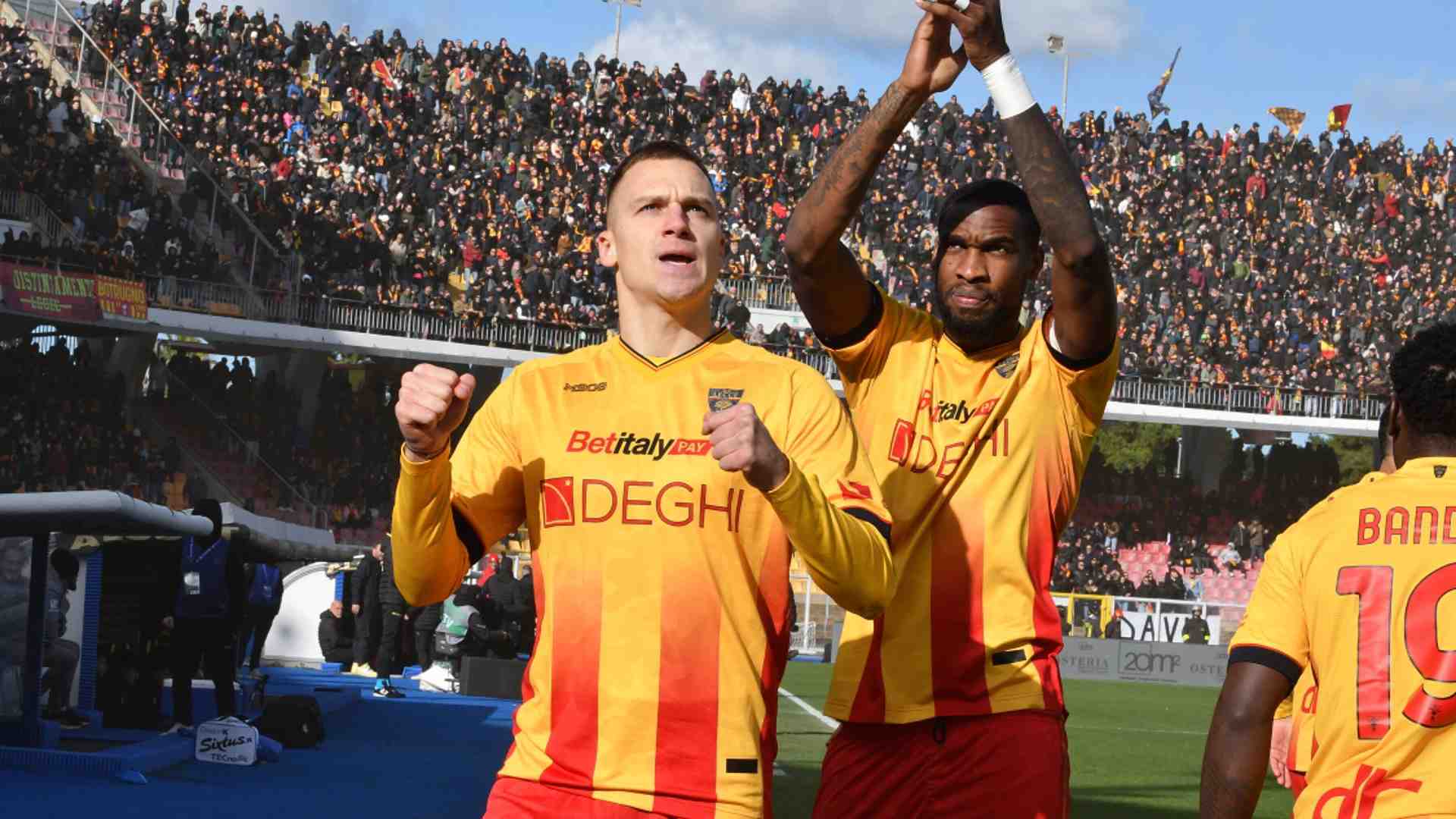 Nikola Štulić va assecondato