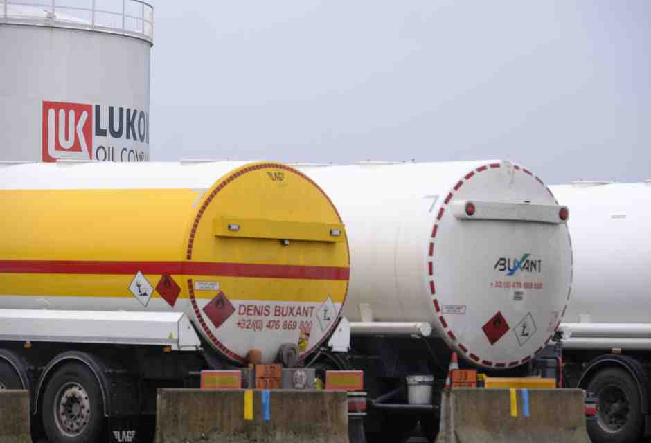 Anche i più illusi hanno capito che Putin cerca solo altra guerra. Kyiv schiaffeggia gli affari russi nel Caspio