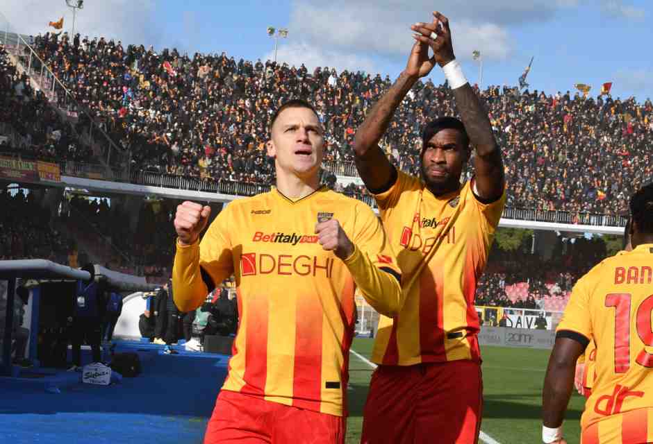 Nikola Štulić va assecondato