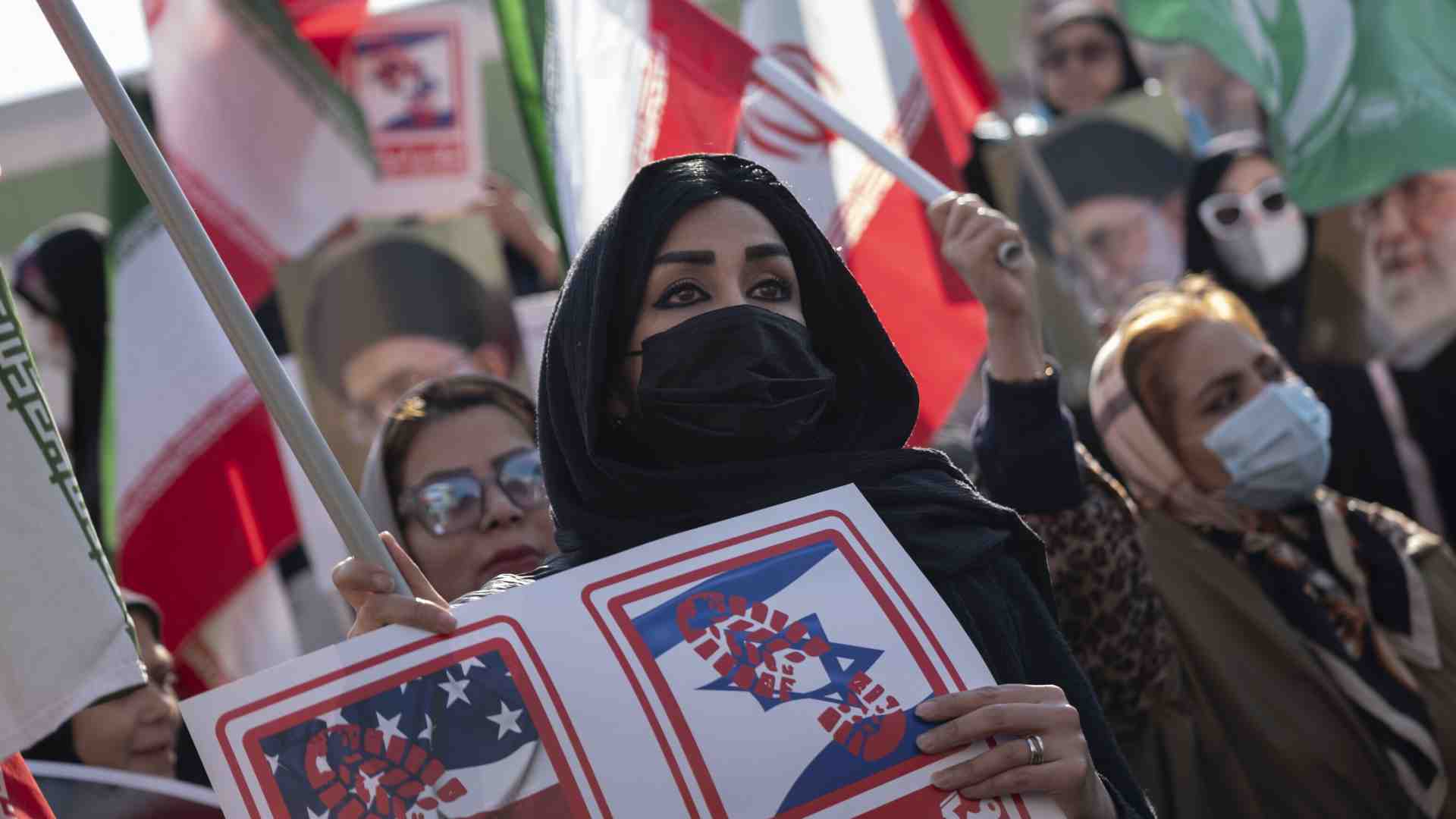 Israele si prepara allo scontro. Valutazioni crude sul cambio di regime