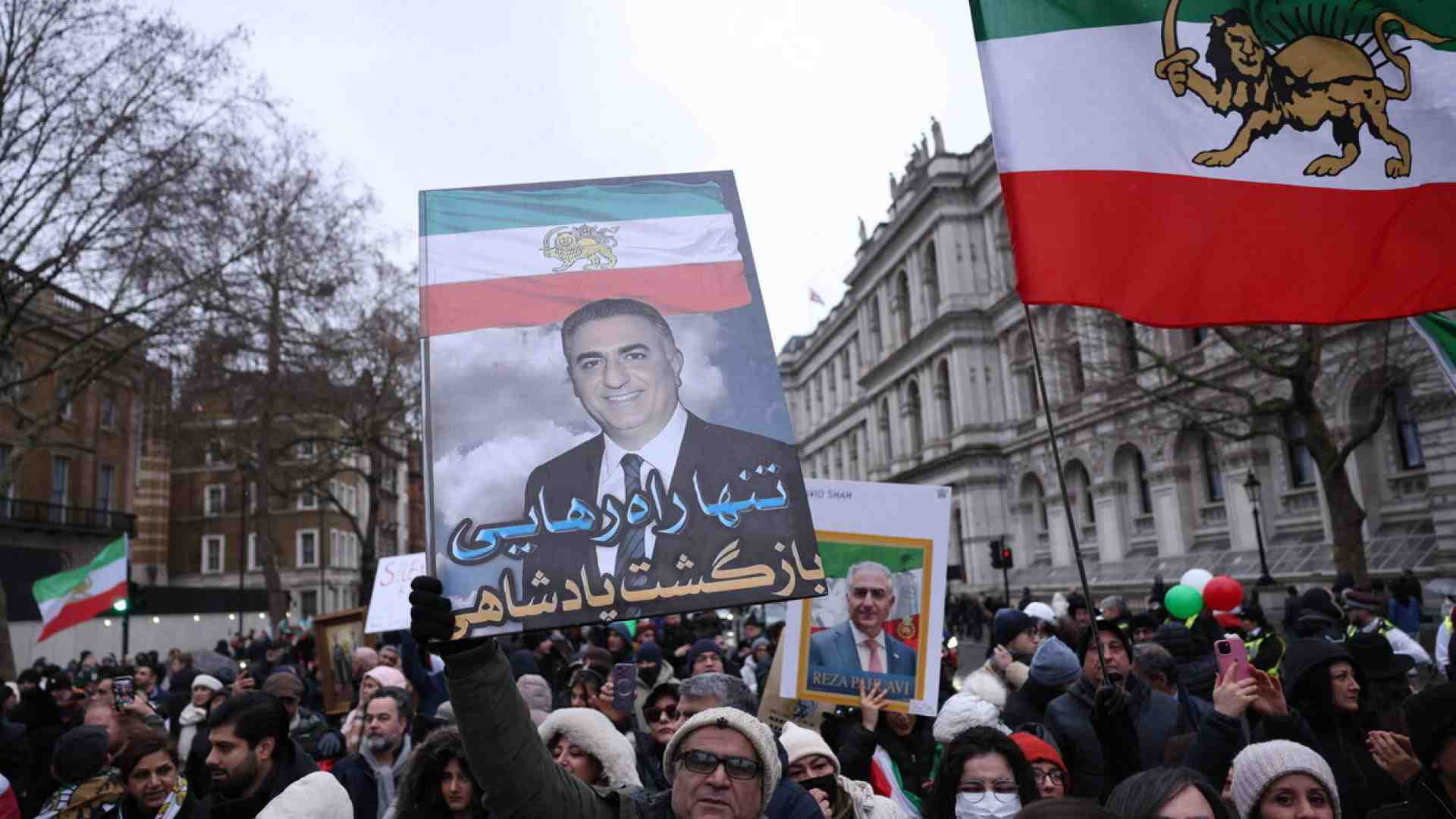 “Se l’occidente sostiene il dissenso iraniano, Khamenei cadrà”. Parla l’israeliano Kedar