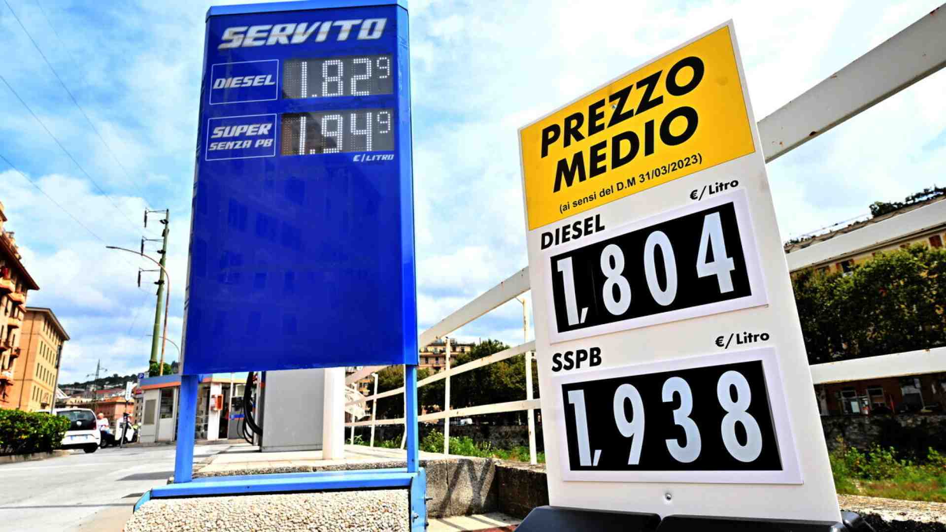 La polemica sulle accise? Senza carburante