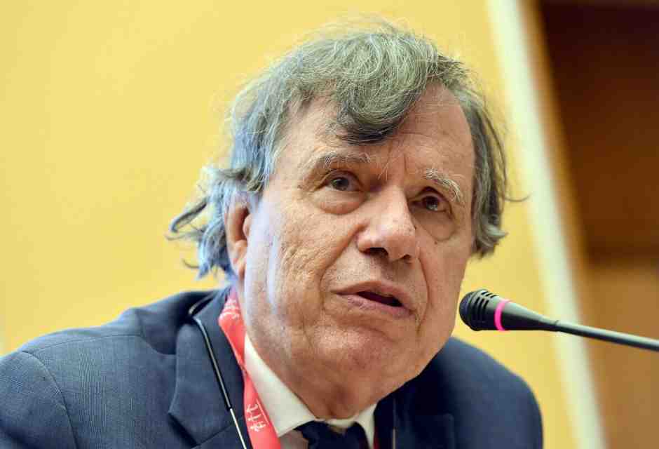 I primi a delegittimare i magistrati sono i testimonial del No