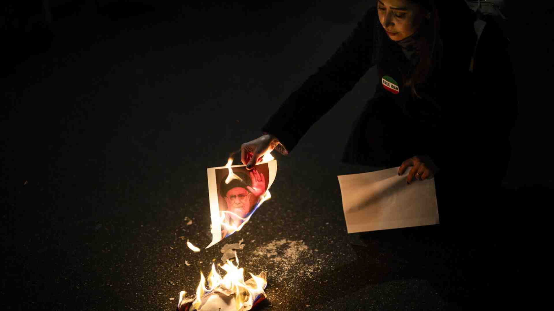 Essere donne a Teheran, un inchino quasi inadeguato