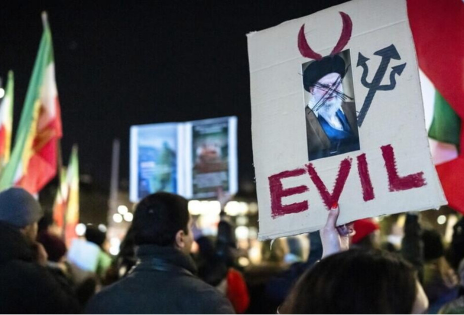 A Teheran il fronte delle minoranze può essere decisivo contro il regime