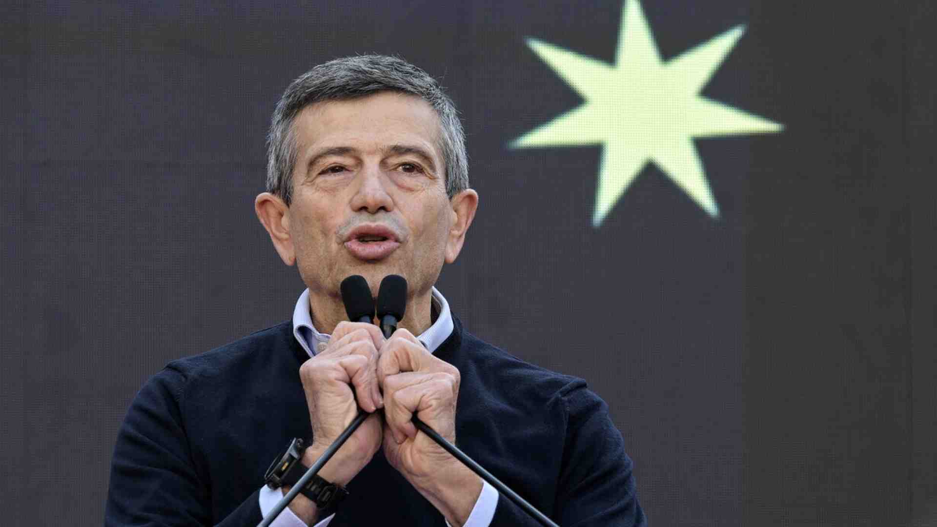 Maurizio Lupi, sindaco ideale in eterna attesa di una coalizione