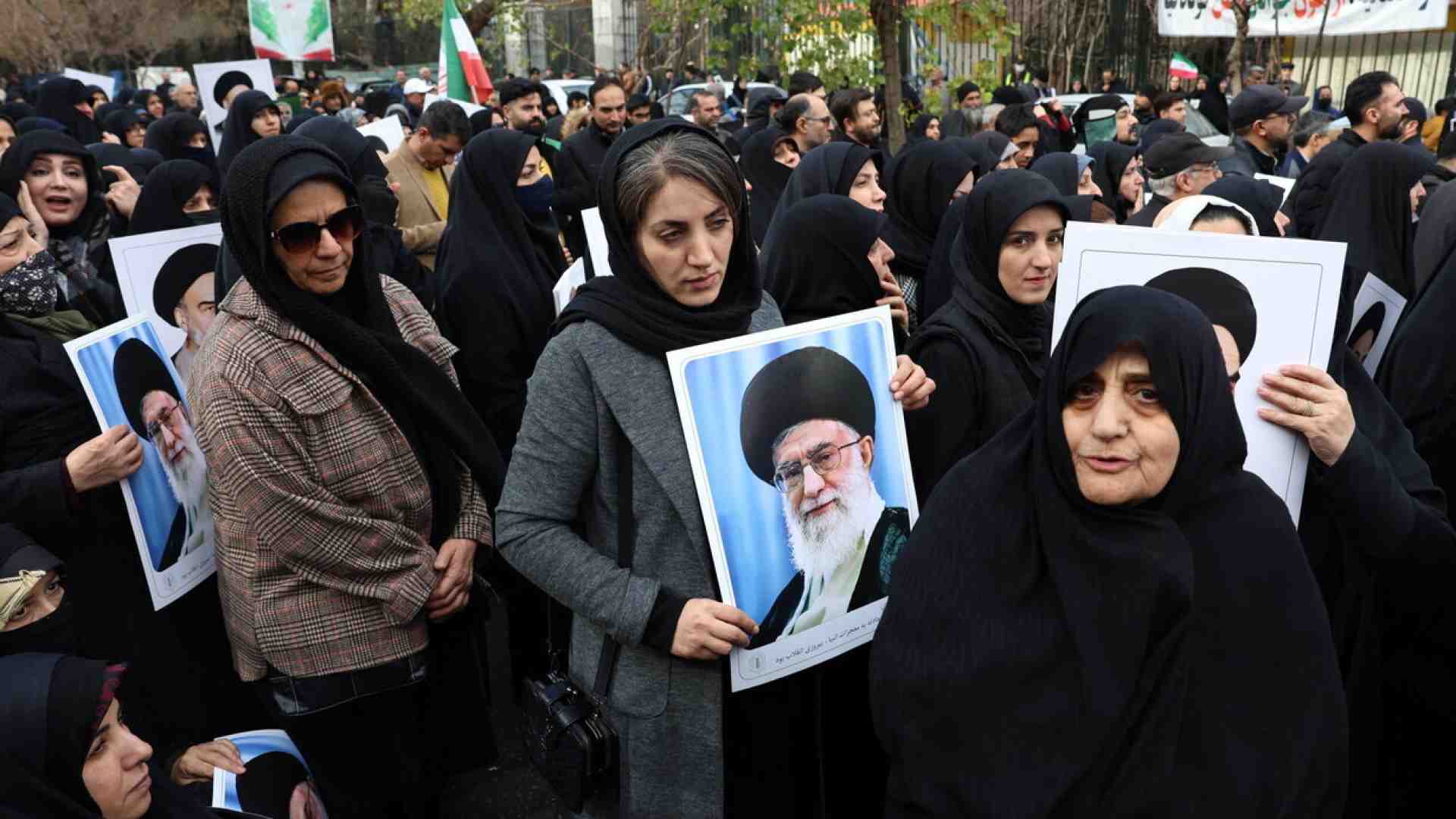 L’incredibile rimozione della parola “islamismo” di fronte ai massacri del regime iraniano