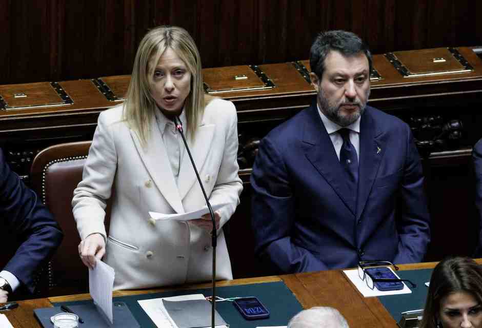 Meloni per Kyiv. Anche Salvini vota la risoluzione "militare". Vannacci scaricato. Sinistra spaccata sull'Iran