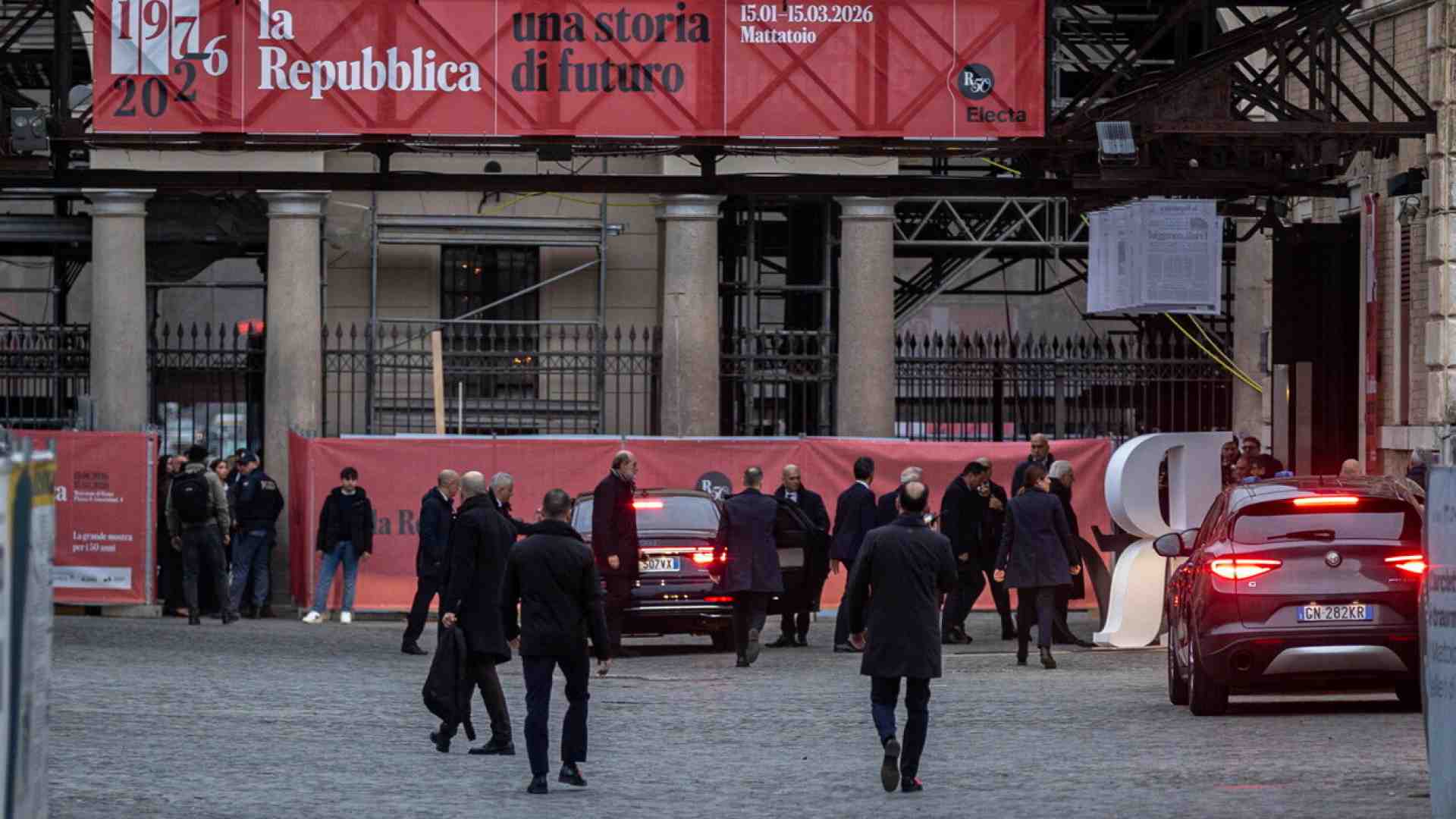 Repubblica fa 50, aspettando il greco e con la malinconia del passato