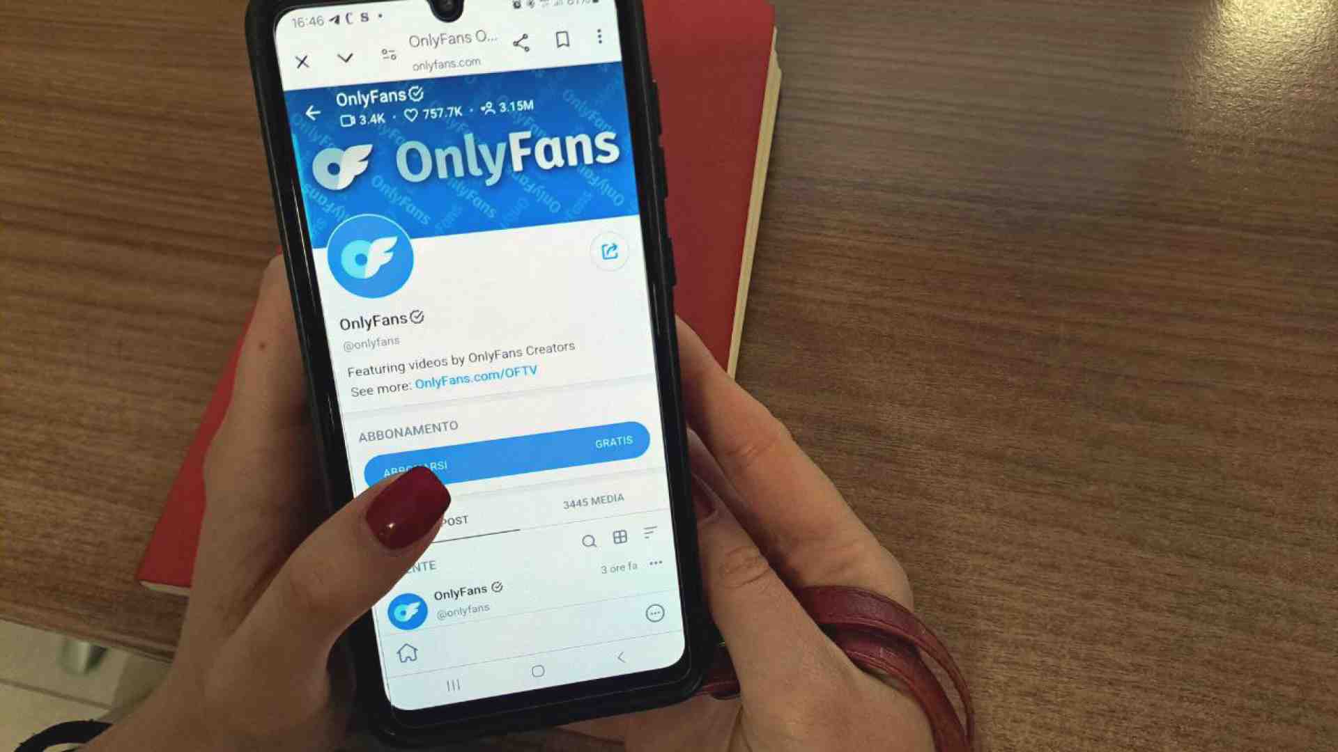 OnlyFans e la pornografia sono sempre meno deprimenti delle tasse