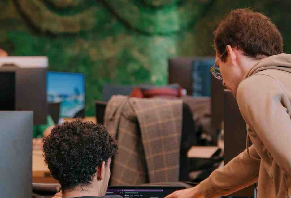 Tra i colossi di Cina e Usa la via italiana all’intelligenza artificiale