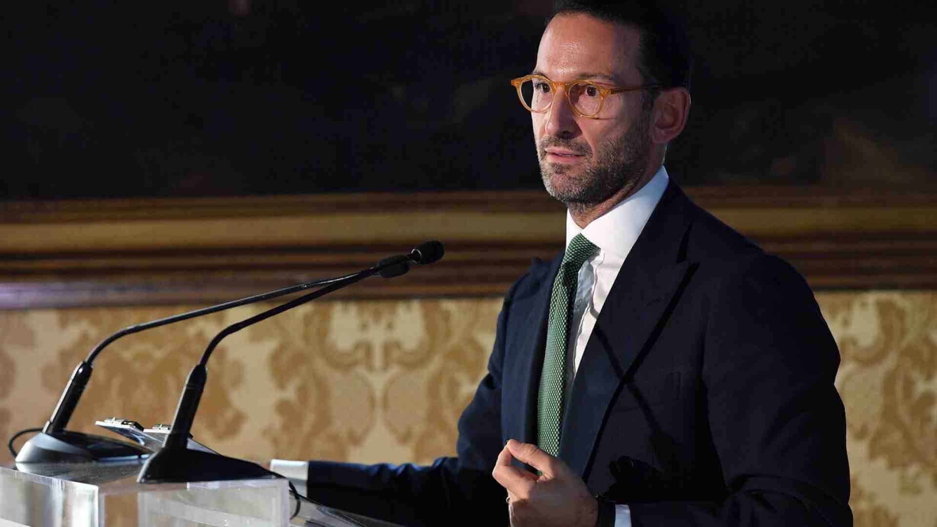 Toto Mef: veto su Siri. Garavaglia e Centemero in corsa