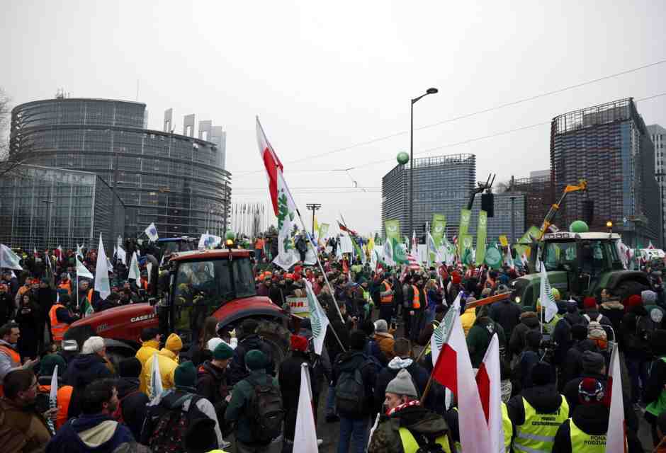 Sul Mercosur torna l'asse giallo-verde. Lega e M5s al fianco degli agricoltori a Strasburgo