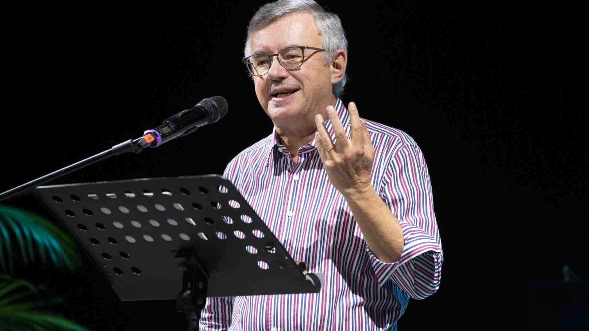 La lezione di un pm al prof. Barbero sul referendum: "Si è riscoperto influencer, meglio si occupi di guerre puniche"