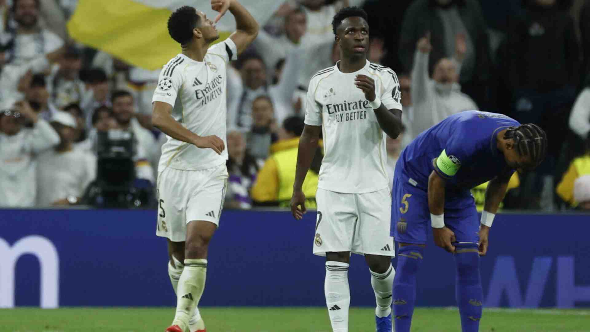 I ricavi del calcio mondiale aumentano, ma cresce il gap con le big europee