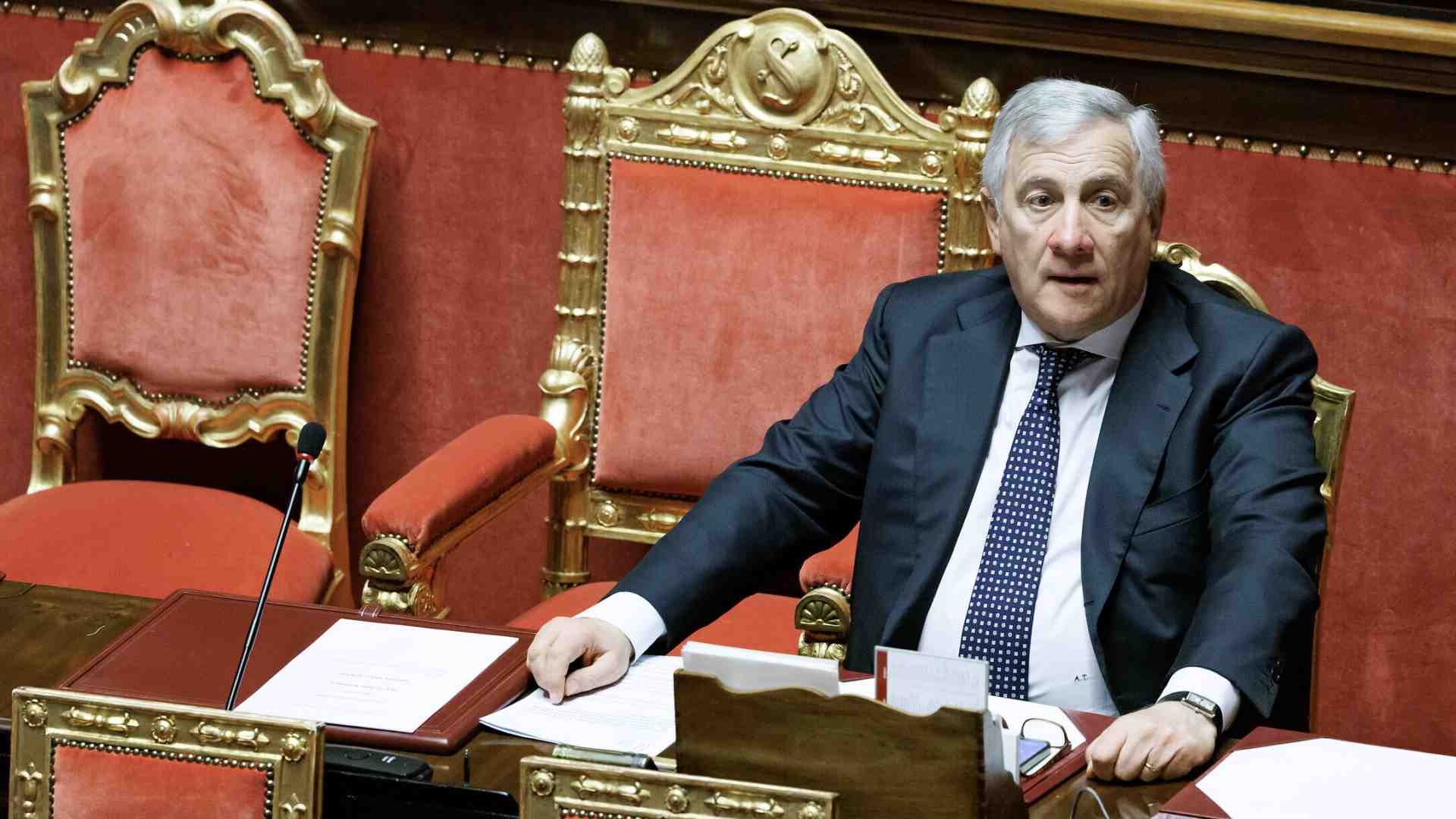 Gli spinaci di Tajani: si oppone al board di Gaza, è contro Salvini, si blinda in FI, anti Occhiuto. L'idea di congresso anticipato