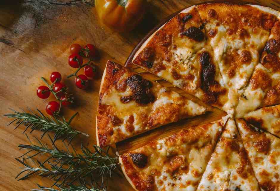 Per salvare la cucina italiana bisogna combattere la pizza